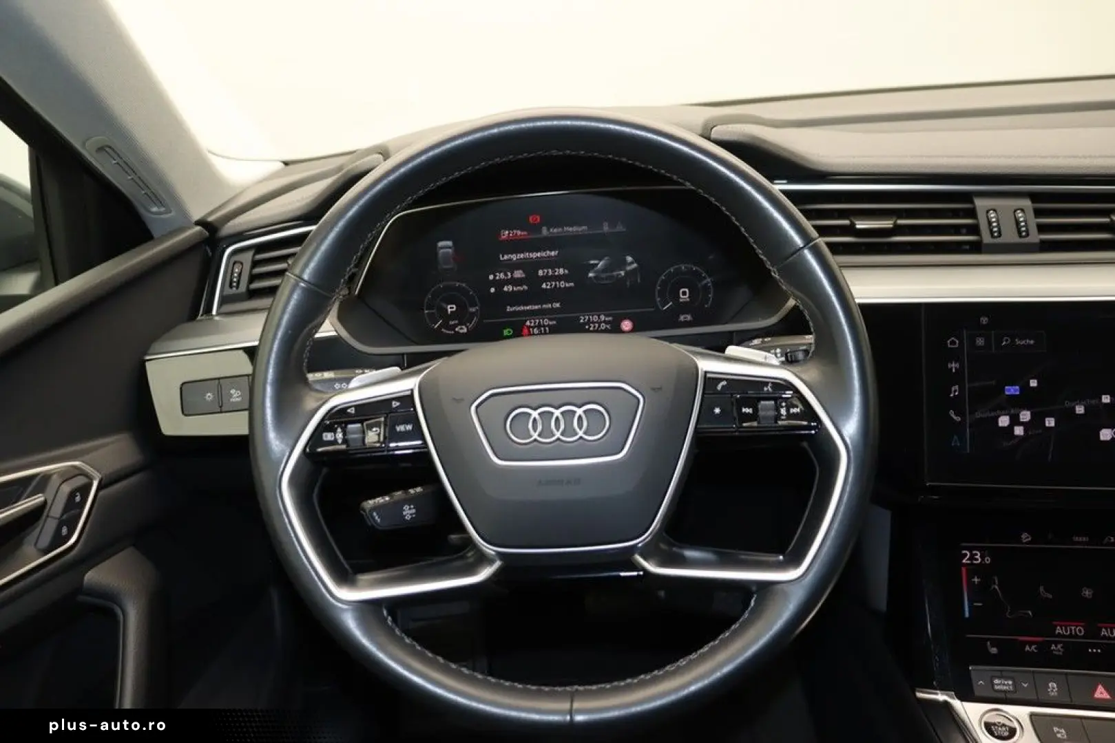 AUDI Q8 e-tron 50 e-tron quattro advanced LED Navi