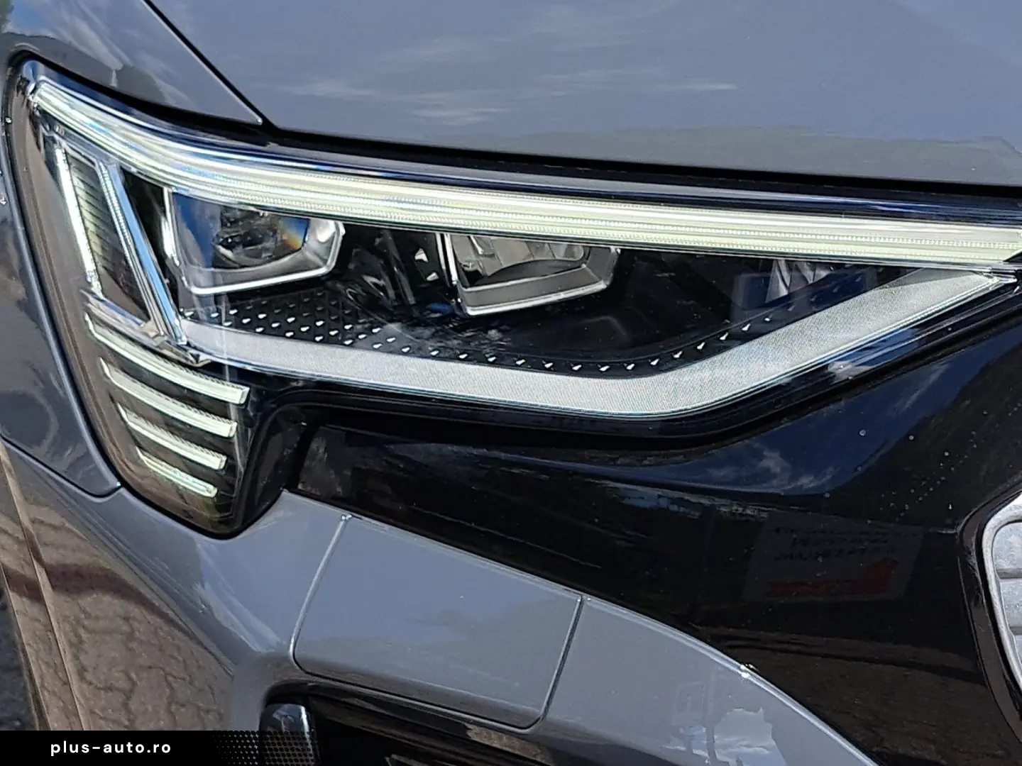 AUDI Q8 e-tron 50 quattro S line PANO MATRIX 21  KAM