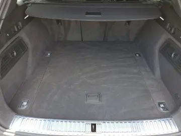 AUDI Q8 e-tron 50 quattro S line PANO MATRIX 21  KAM