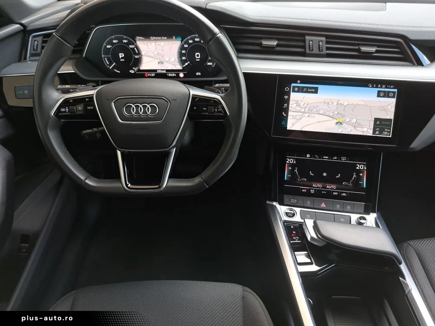 AUDI Q8 e-tron 50 quattro S line PANO MATRIX 21  KAM