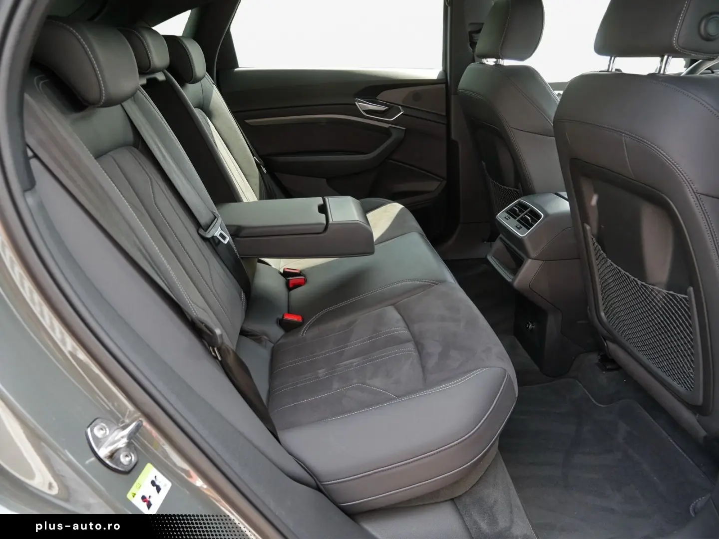 AUDI Q8 Sportback e-tron 50 qu.  Matrix AHK Tour RFK