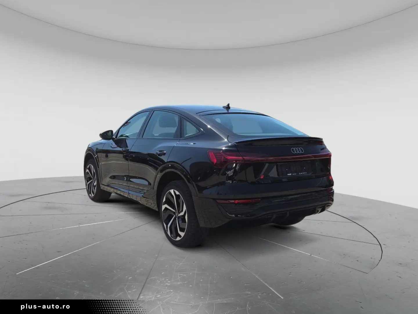 AUDI Q8 Sportback e-tron S line 50 quattro  DVD MATRI