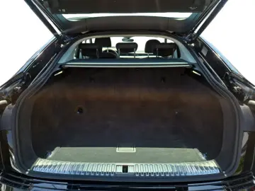 AUDI Q8 Sportback e-tron S line 50 quattro  DVD MATRI
