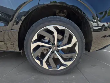 AUDI Q8 Sportback e-tron S line 50 quattro  DVD MATRI