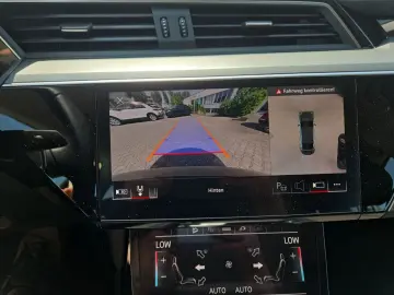 AUDI Q8 Sportback e-tron S line 50 quattro  DVD MATRI