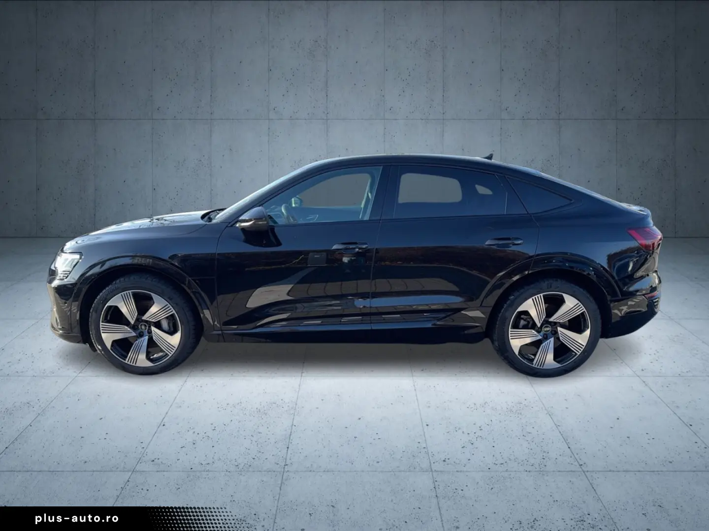 AUDI Q8 Sportback e-tron advanced 50 qu S line AHK Ma
