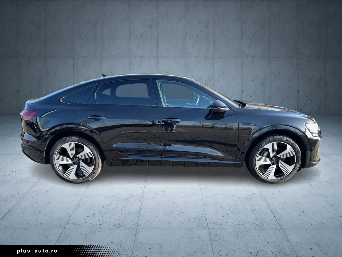 AUDI Q8 Sportback e-tron advanced 50 qu S line AHK Ma