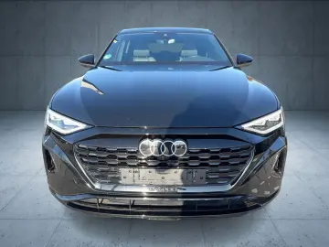 AUDI Q8 Sportback e-tron advanced 50 qu S line AHK Ma