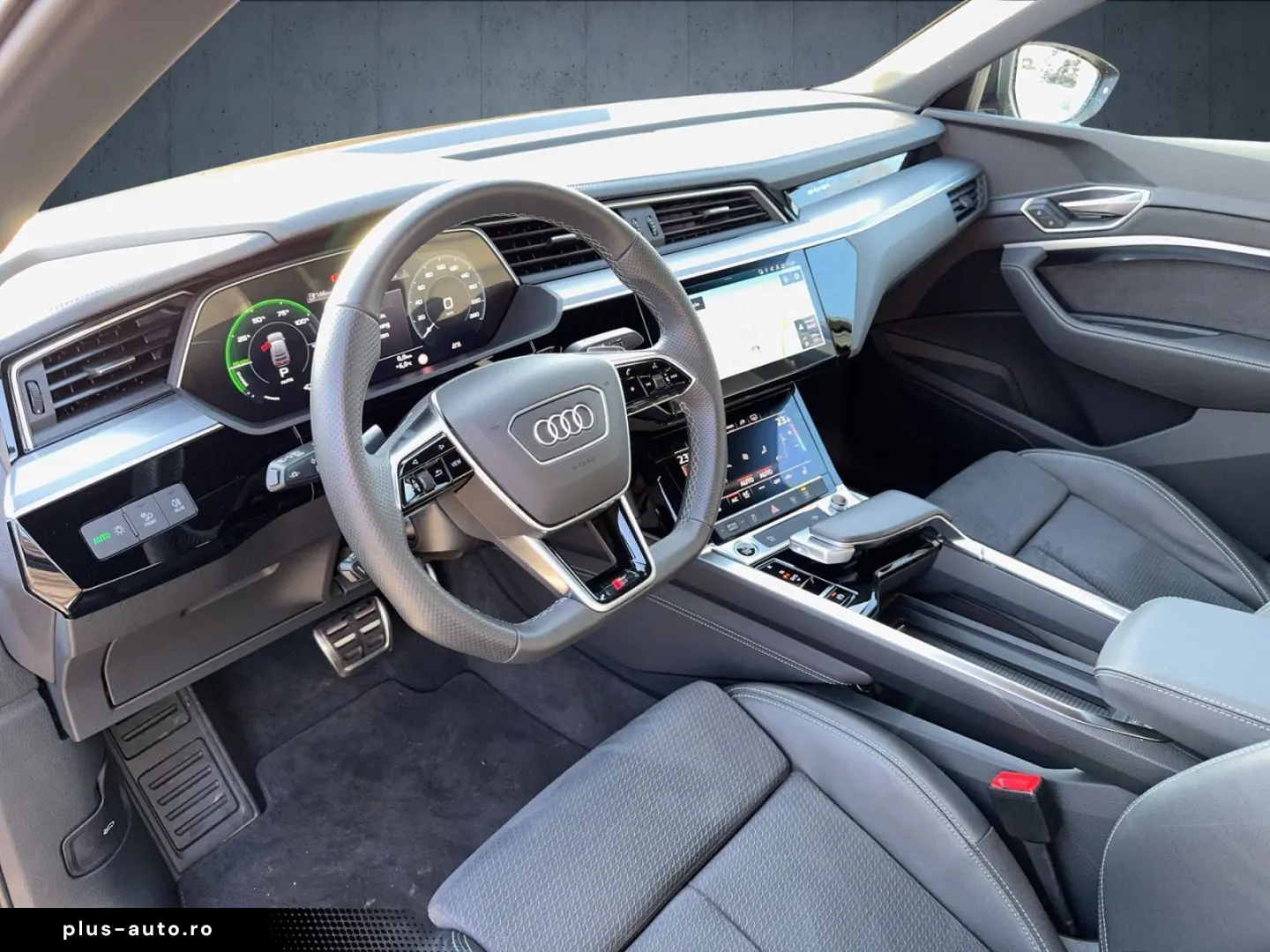AUDI Q8 Sportback e-tron advanced 50 qu S line AHK Ma