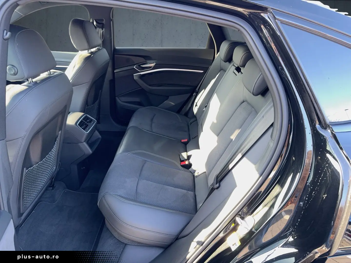 AUDI Q8 Sportback e-tron advanced 50 qu S line AHK Ma