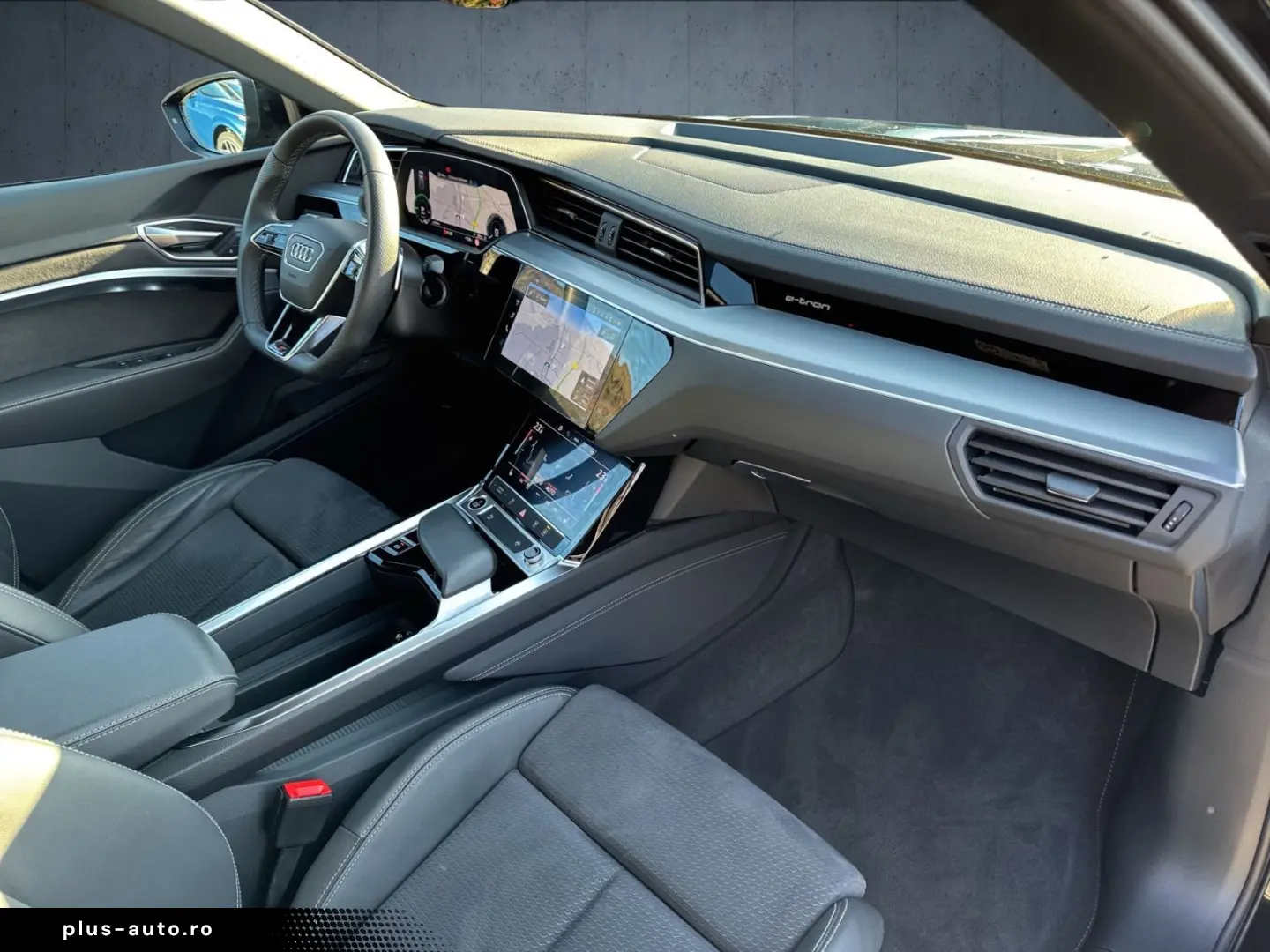 AUDI Q8 Sportback e-tron advanced 50 qu S line AHK Ma