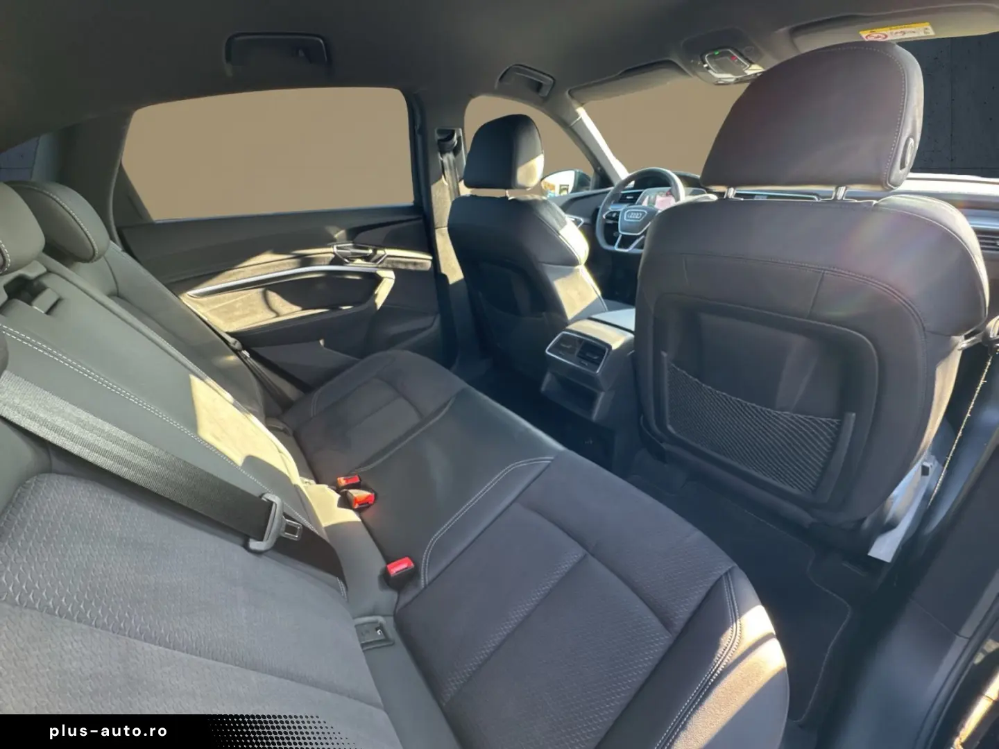 AUDI Q8 Sportback e-tron advanced 50 qu S line AHK Ma