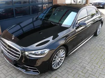 MERCEDES-BENZ S 580e Lang AMG First-Class Fond Chauf…