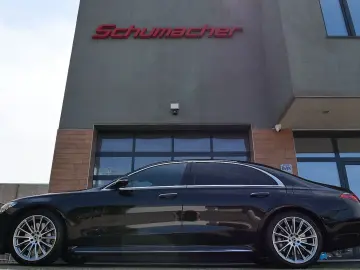 MERCEDES-BENZ S 580e Lang AMG First-Class Fond Chauf…