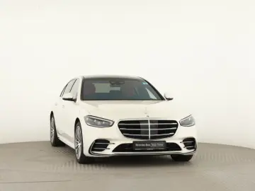 MERCEDES-BENZ S 580 e 4M  AMG Pano Massage Sitzklima HA-Lenk