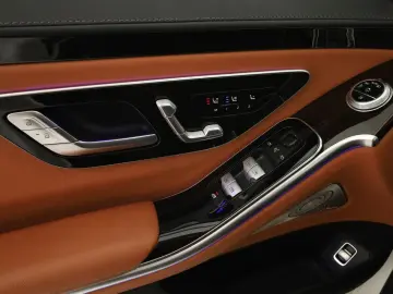 MERCEDES-BENZ S 580 e 4M  AMG Pano Massage Sitzklima HA-Lenk