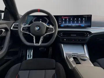 BMW M240i xDrive Coupé