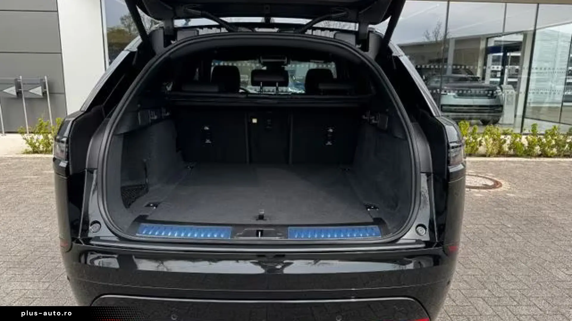 Land Rover Range Rover Velar D200 R-Dynamic SE LASER 360