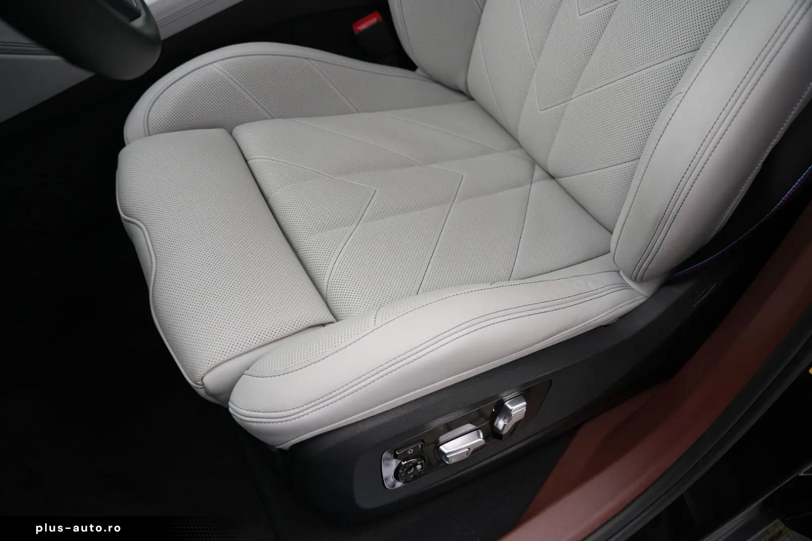 BMW XM  BLACK EDITION-ACC-AHK-23M-LEDER SILVERSTONE
