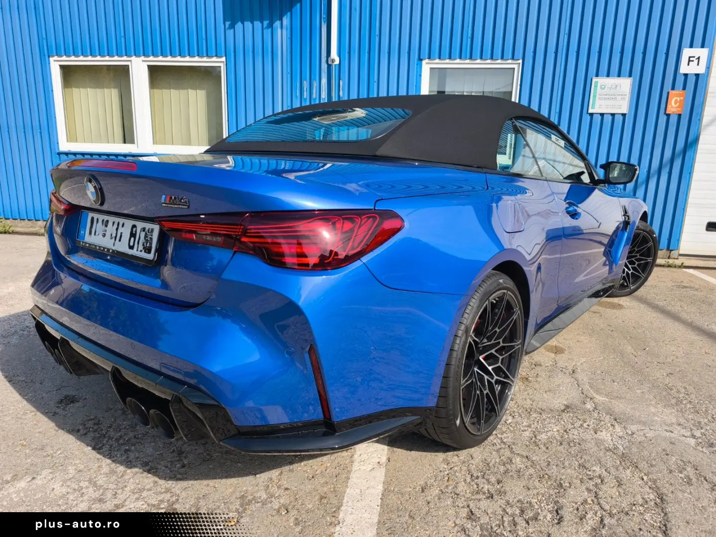 BMW M4 Cabrio M xDrive Competition