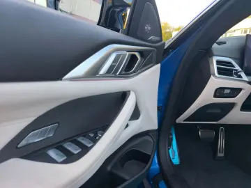 BMW M4 Cabrio M xDrive Competition