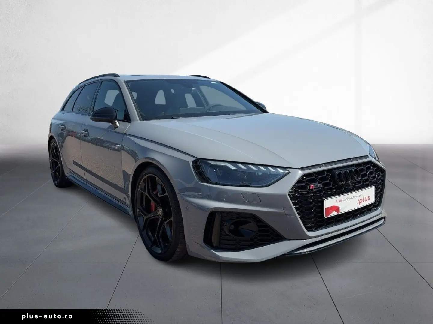 AUDI RS 4 Avant 2.9 TFSI