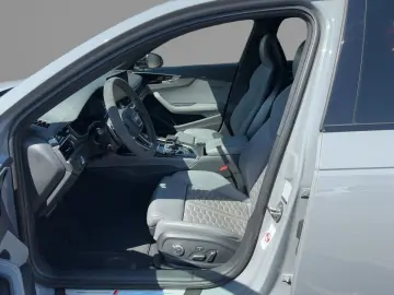 AUDI RS 4 Avant 2.9 TFSI