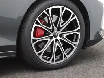 AUDI A6 Avant 3.0 TFSI quattro