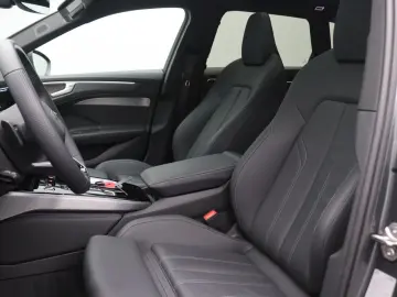 AUDI A6 Avant 3.0 TFSI quattro