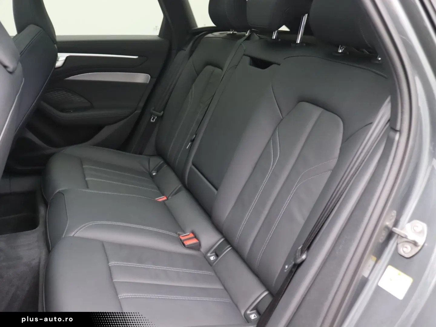 AUDI A6 Avant 3.0 TFSI quattro