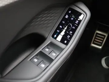 AUDI A6 Avant 3.0 TFSI quattro