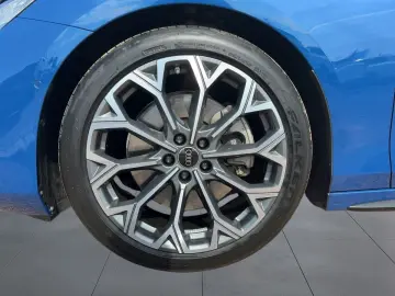 AUDI A6 Avant 3.0 TFSI
