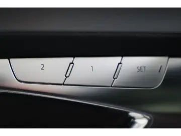 AUDI S6 Avant 3.0 TDI quattro