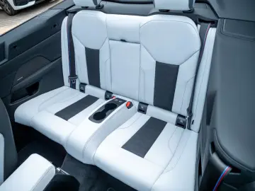 BMW M4 Cabrio Comp.2026 DR.ASS.PRO.LHZ.SHZ.HUD.360