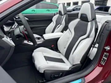 BMW M4 Competition Convertible with M xD