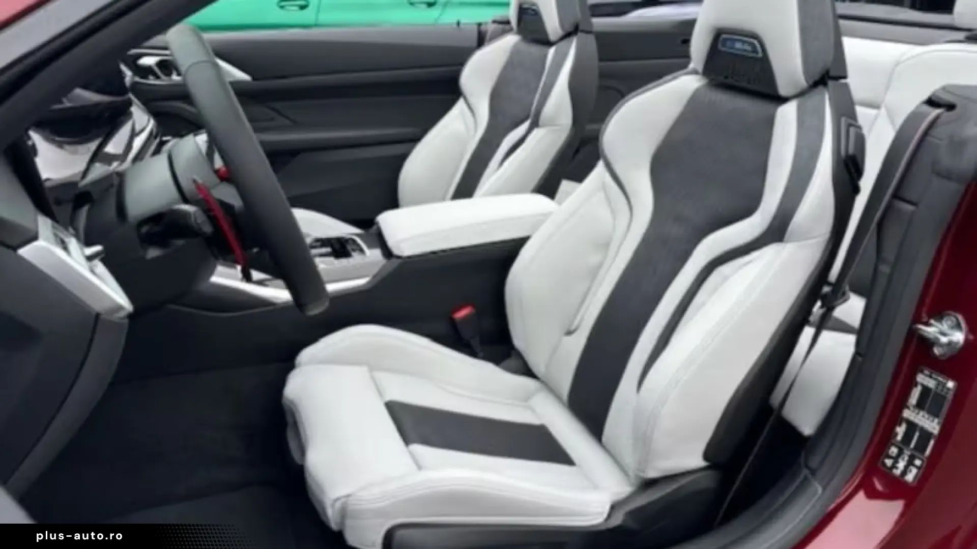 BMW M4 Competition Convertible with M xD