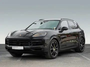 PORSCHE Cayenne S E-Hybrid Sport Chrono Paket InnoDrive
