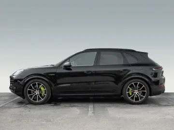 PORSCHE Cayenne S E-Hybrid Sport Chrono Paket InnoDrive