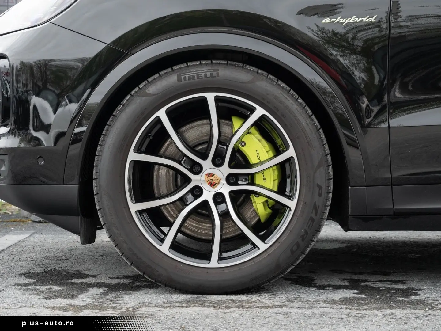 PORSCHE Cayenne S E-Hybrid Sport Chrono Paket InnoDrive