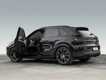 PORSCHE Cayenne S E-Hybrid Sport Chrono Paket InnoDrive