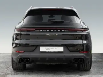 PORSCHE Cayenne S E-Hybrid Sport Chrono Paket InnoDrive