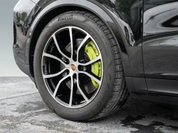 PORSCHE Cayenne S E-Hybrid Sport Chrono Paket InnoDrive
