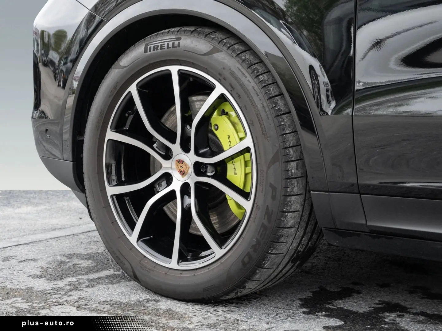 PORSCHE Cayenne S E-Hybrid Sport Chrono Paket InnoDrive