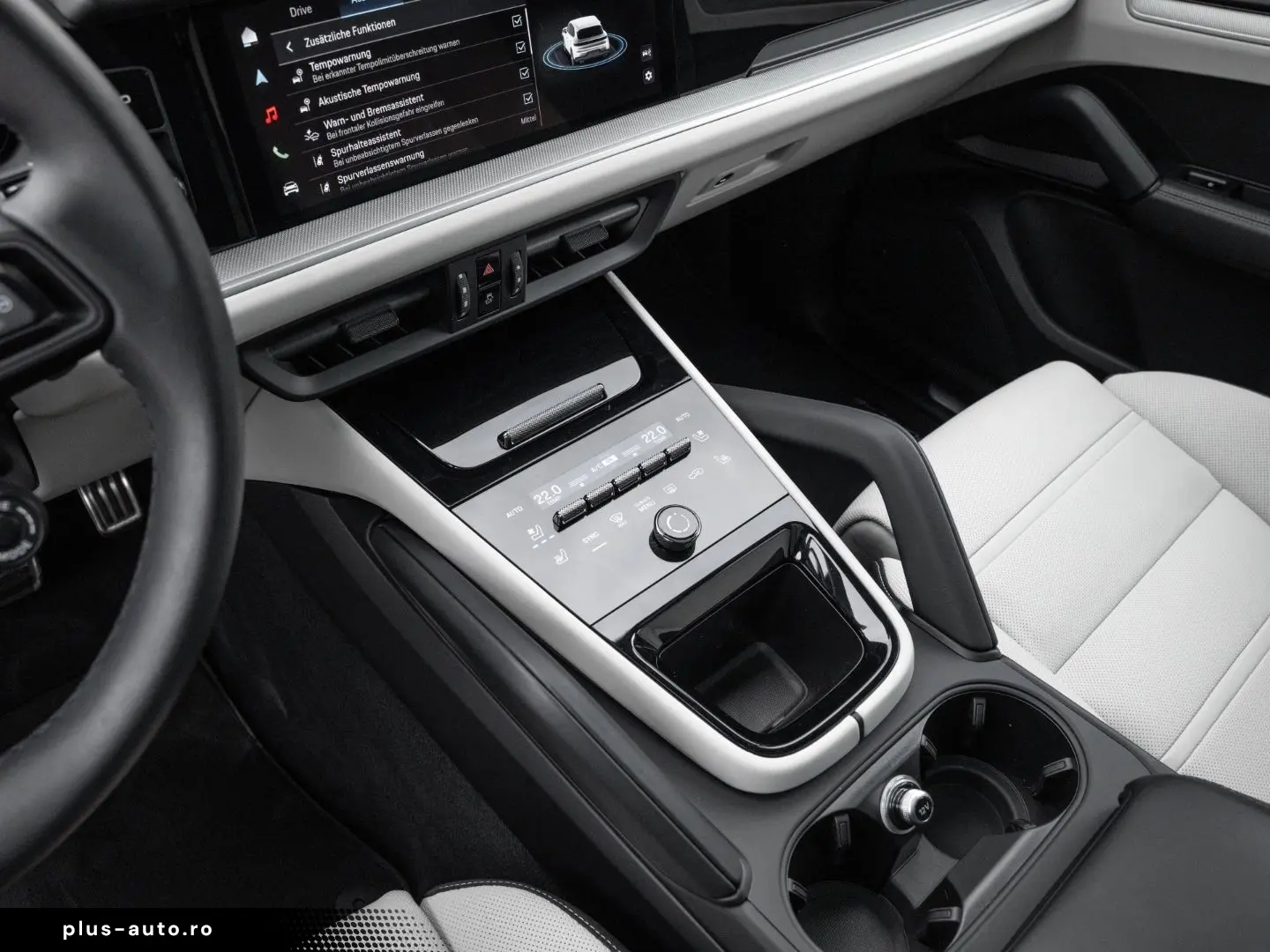 PORSCHE Cayenne S E-Hybrid Sport Chrono Paket InnoDrive