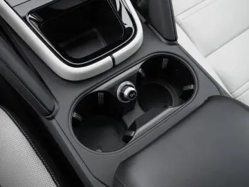 PORSCHE Cayenne S E-Hybrid Sport Chrono Paket InnoDrive
