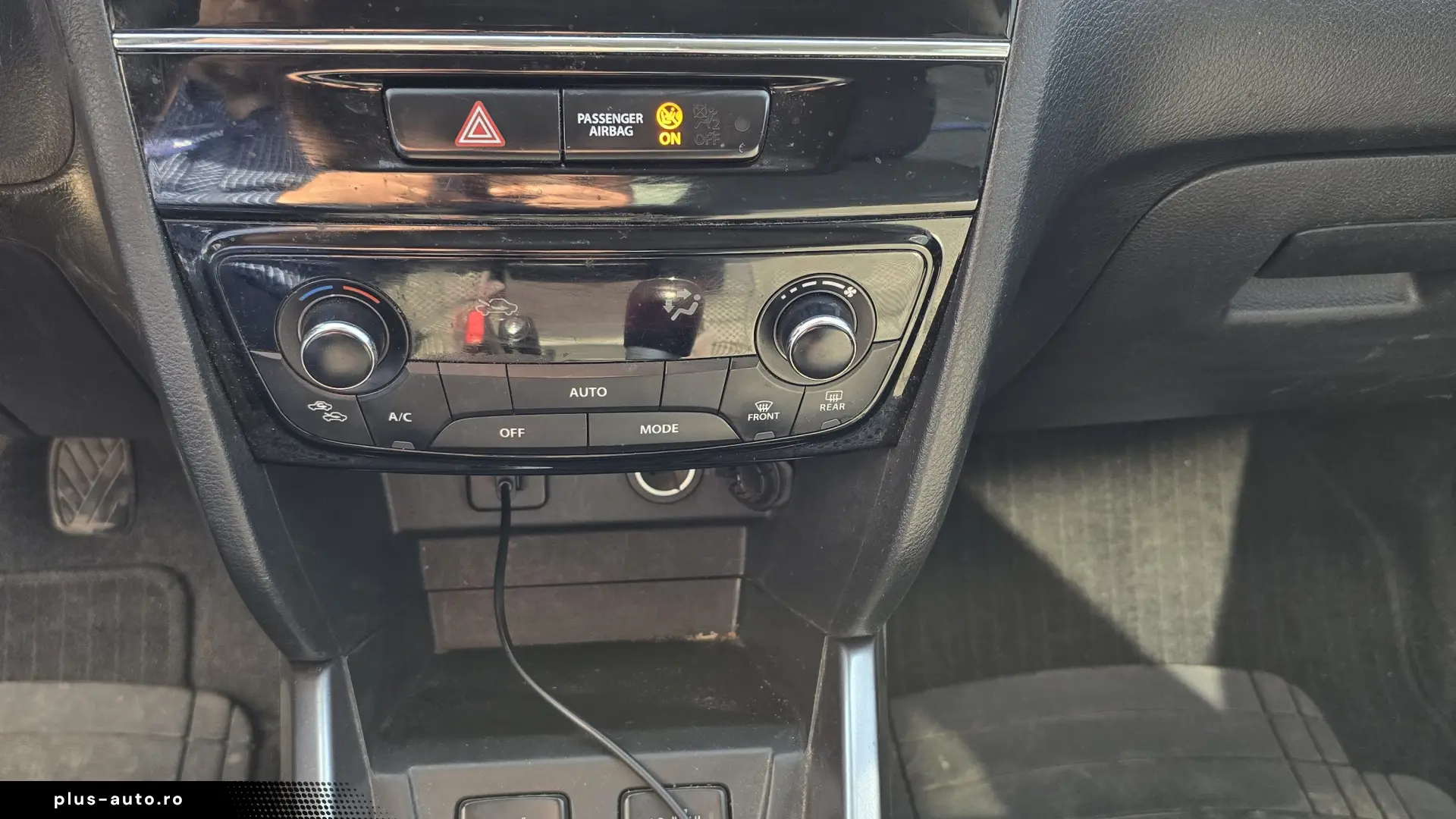 Suzuki VITARA 1.4  4x4  MT  Passion  Alb perlat  2021