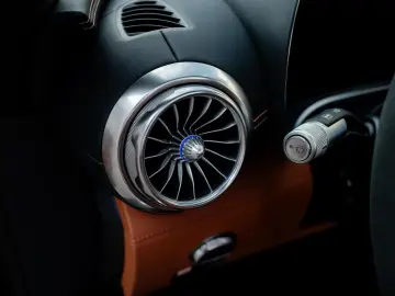MERCEDES-BENZ SL 63 AMG   Perf Sitz   Carbon   Burmester