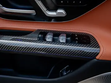 MERCEDES-BENZ SL 63 AMG   Perf Sitz   Carbon   Burmester