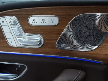 MERCEDES-BENZ GLS 580 4Matic  BURMESTER PANO HUD 7-S…