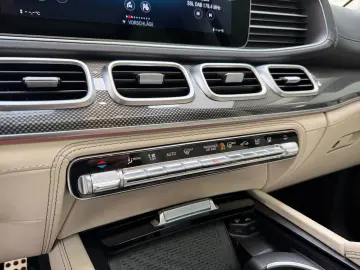 MERCEDES-BENZ GLS 63 AMG 4M  MBEAM PANO HUD 360 7.SITZ BURM